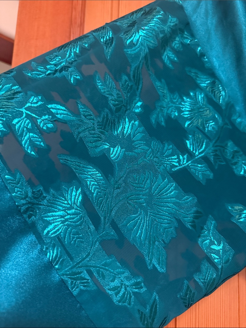 Sleep Solutions Silky Green Women's Kimono Robe - Size M - Picture 3 of 8